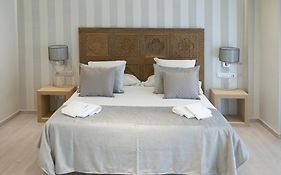 Serennia Exclusive Rooms